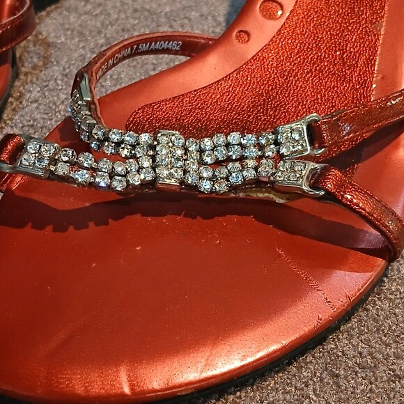 Kenneth Cole Reaction Slip On Heels - Picture 3 of 6